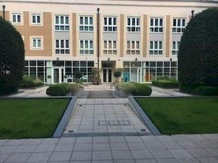 1 Bedroom Flat To Rent In Brewhouse Lane, London, SW15