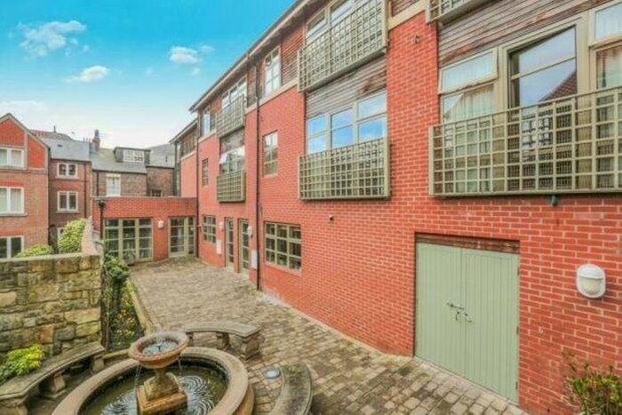 1 Bedroom Flat To Rent In The Courtyard, York, YO1