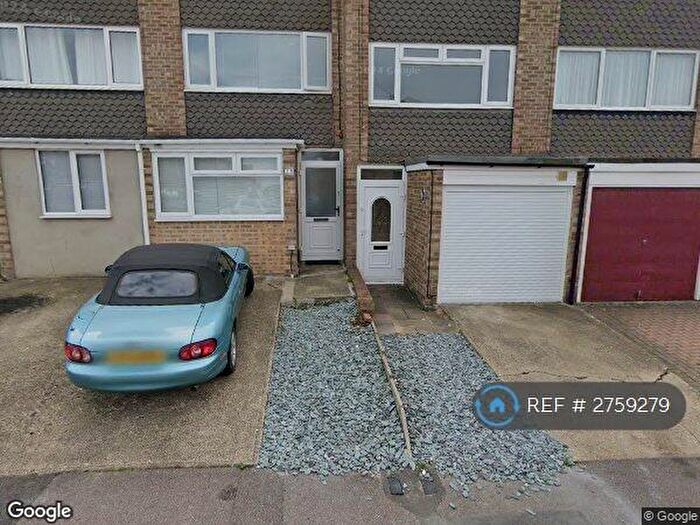 4 Bedroom Terraced House To Rent In Greenvale Gardens, Gillingham, ME8