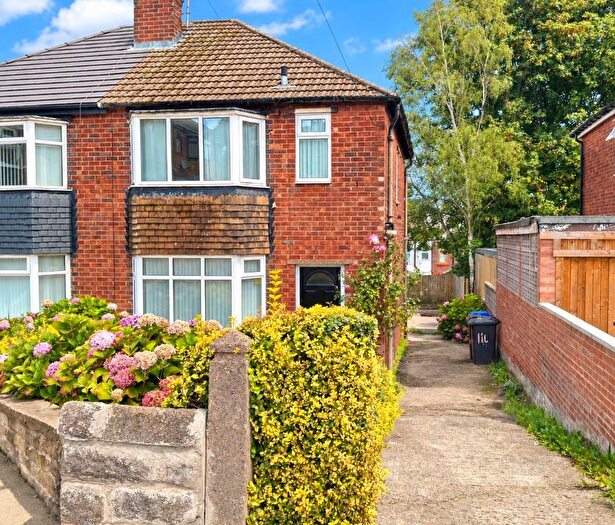 3 Bedroom Semi Detached House For Sale In Whiteways Road, Sheffield, S4