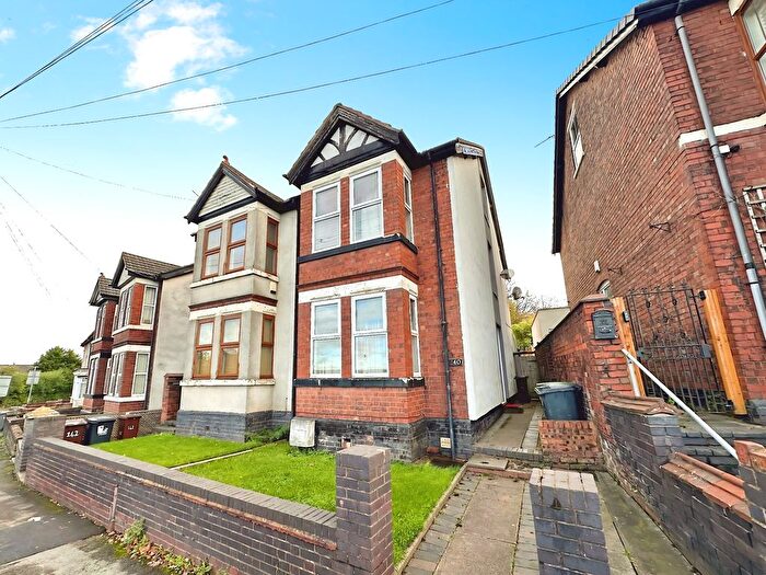 4 Bedroom Semi Detached House For Sale In Gorsebrook Road, Dunstall Hill, Wolverhampton, WV6