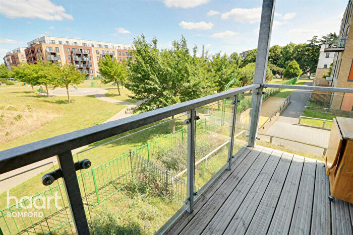 3 Bedroom Apartment To Rent In Wideford Drive, Romford, RM7