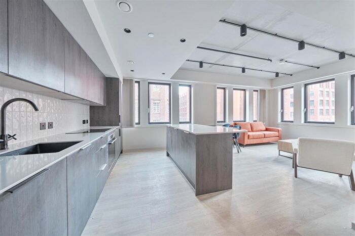 2 Bedroom Flat To Rent In Setl, Ludgate Hill, Birmingham, B3