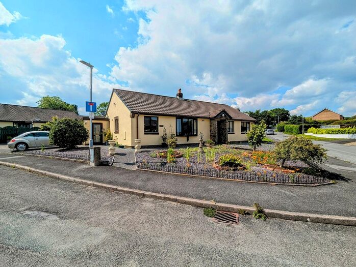 3 Bedroom Detached Bungalow For Sale In Peniel, Carmarthen, Carmarthenshire., SA32