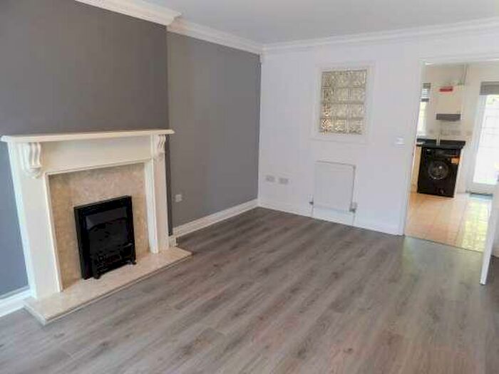 4 Bedroom Semi-Detached House To Rent In King Henry Chase, Peterborough, Cambridgeshire, PE3