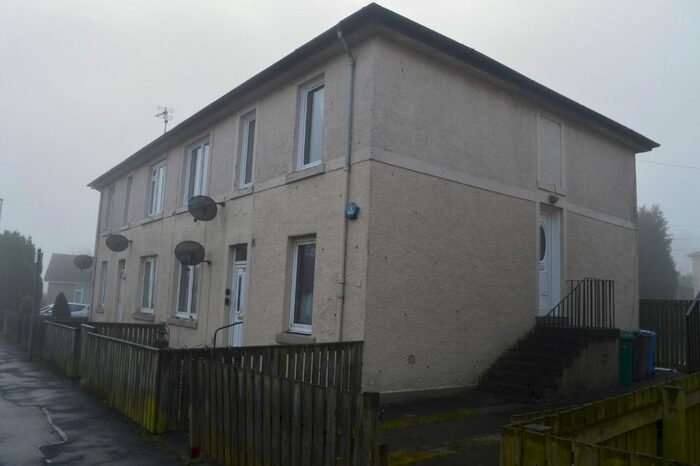 2 Bedroom Flat To Rent In Minto Street, Lochgelly, KY5