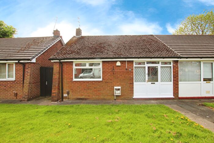 1 Bedroom Bungalow To Rent In Oaks Close, Clock Face, St Helens, WA9