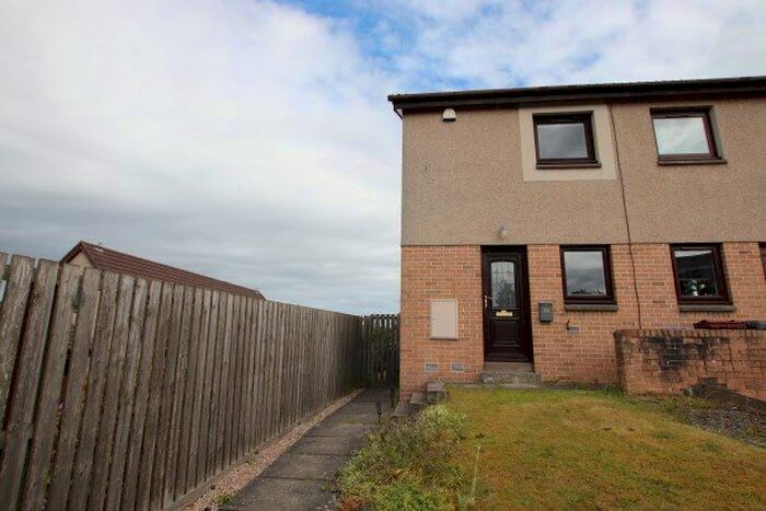 2 Bedroom End Of Terrace House To Rent In Inchkeith Place, Dundee, DD5