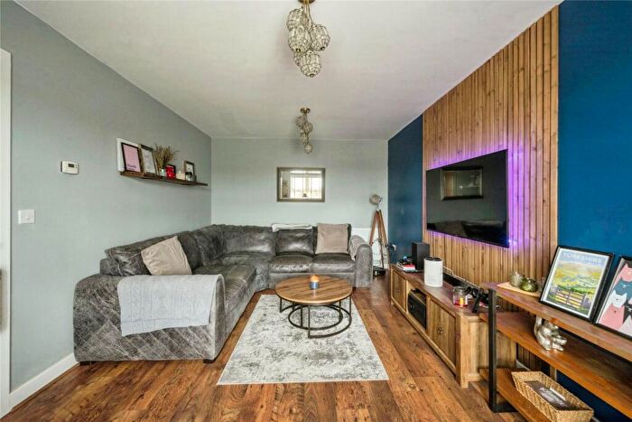 4 Bedroom Detached House For Sale In Stretton Street, Adwick-le-Street, Doncaster, South Yorkshire, DN6