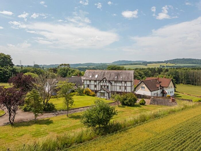 5 Bedroom Detached House For Sale In The Great Barn, Pentrepoeth Road, NP10