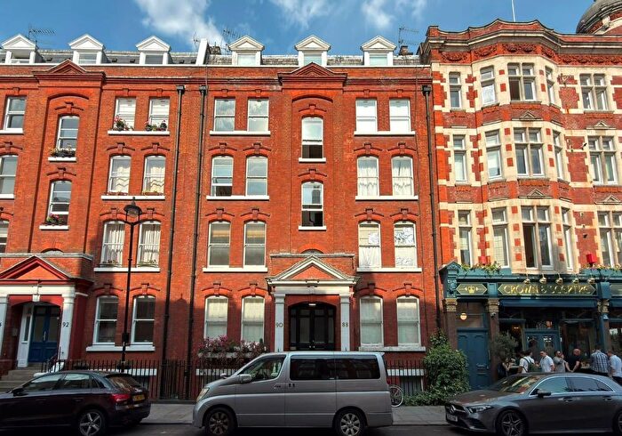 1 Bedroom Flat For Sale In Flat, - Great Titchfield Street, Fitzrovia, London, W1W