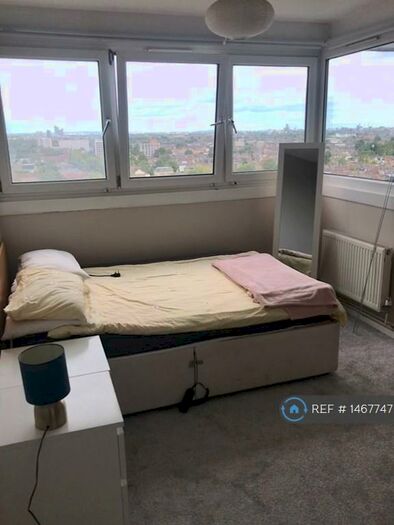 1 Bedroom Flat To Rent In Wolffe Gardens, London, E15