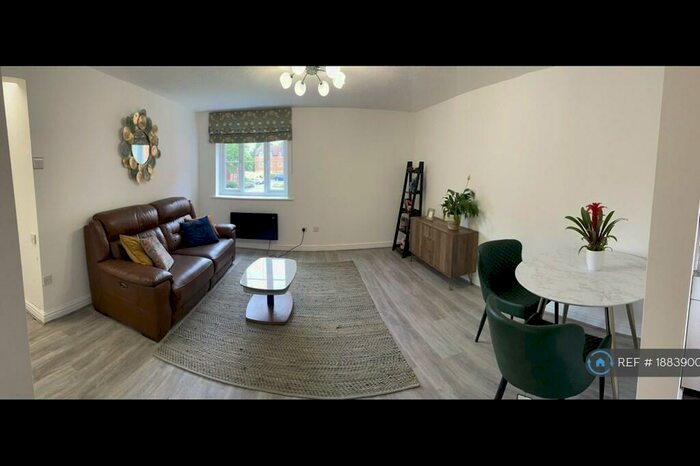 1 Bedroom Flat To Rent In Charnwood House, Reading, RG1