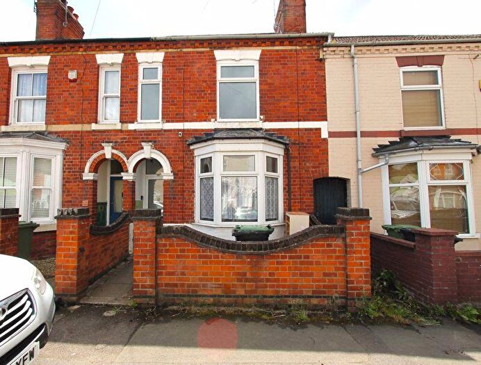 3 Bedroom Terraced House To Rent In Lister Road, Wellingborough, NN8