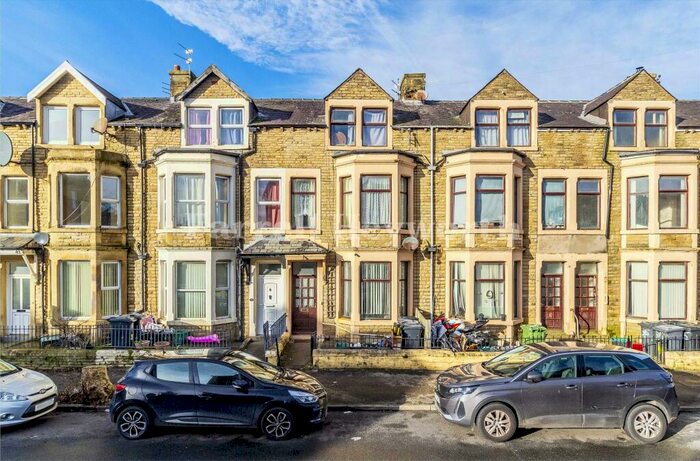 6 Bedroom House For Sale In Westminster Road, Morecambe, LA4