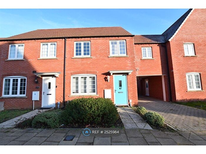 3 Bedroom Terraced House To Rent In Epsom Way, Bicester, OX26