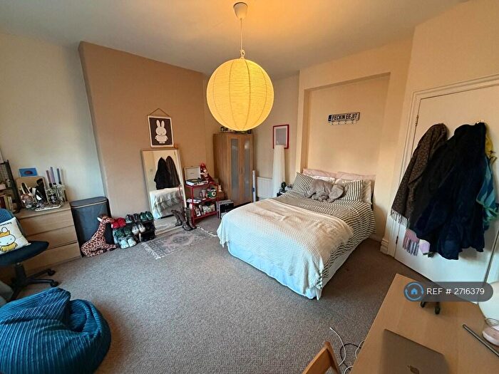 5 Bedroom Maisonette To Rent In Goldspink Lane, Newcastle Upon Tyne, NE2