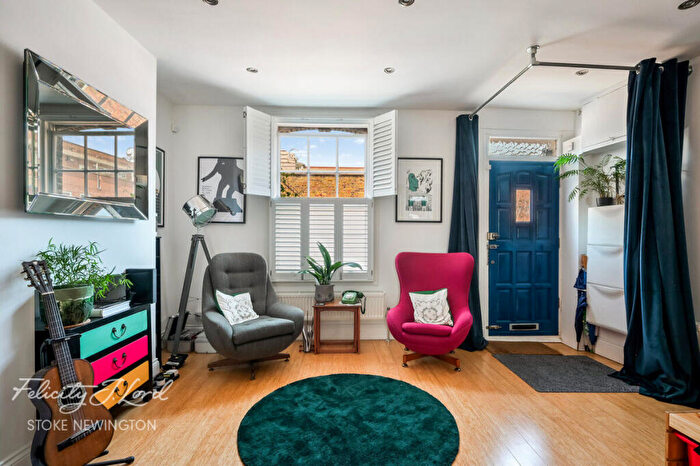 2 Bedroom Terraced House For Sale In Sanford Lane, London, N16