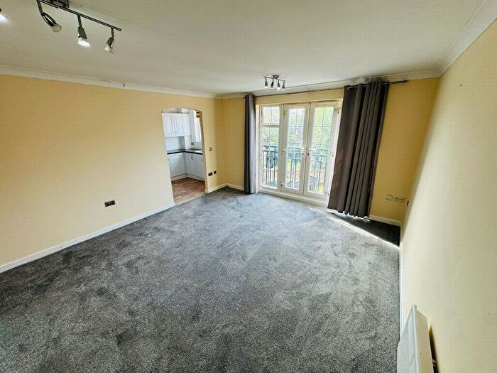 2 Bedroom Flat To Rent In Queensberry Place, Manor Park, E12