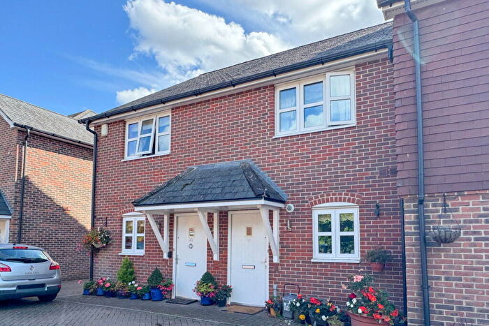 2 Bedroom Terraced House For Sale In Brill Close, Alresford, SO24