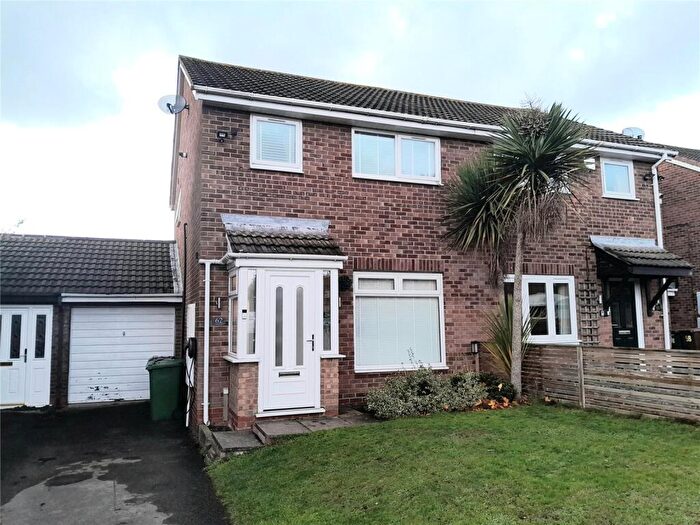 3 Bedroom Semi Detached House For Sale In Faircroft Road, Birmingham, West Midlands, B36