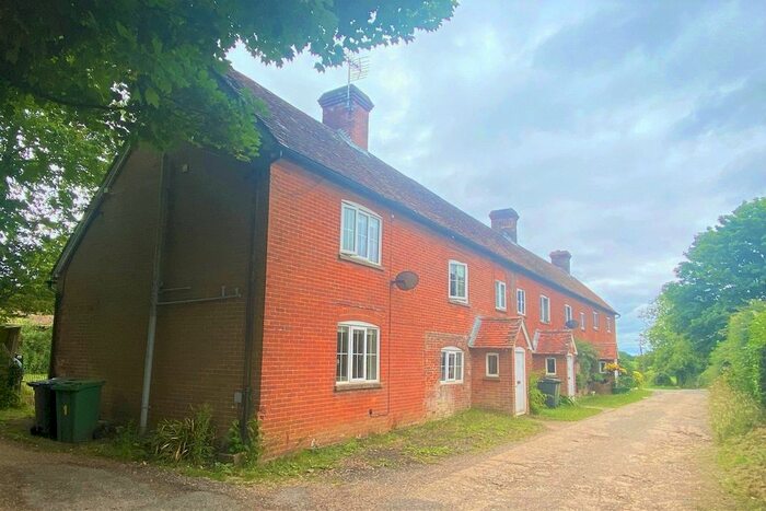 3 Bedroom Semi-Detached House To Rent In Church Farm Cottages, Lasham, Alton, Hampshire, GU34