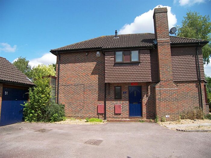 4 Bedroom Detached House To Rent In Alexander Close, Abingdon, OX14