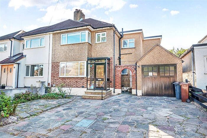 3 Bedroom Semi-Detached House To Rent In Bassetts Way, Orpington, BR6