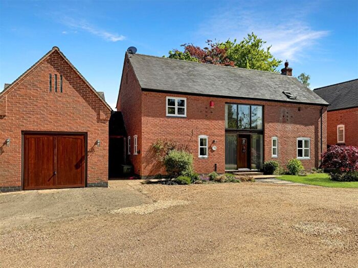 4 Bedroom Detached House For Sale In The Granary, Old Coach Road, Dunton Bassett., LE17