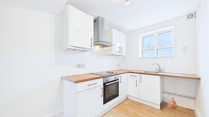 1 Bedroom Flat To Rent In Broadwater Street West, Worthing, BN14