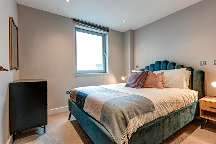 House To Rent In Meridian Plaza, Bute Terrace, Cardiff City Centre, CF10