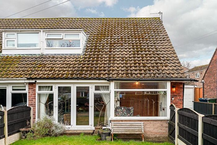 3 Bedroom Semi Detached House For Sale In Garnett Green, Ormskirk, Lancashire, L39