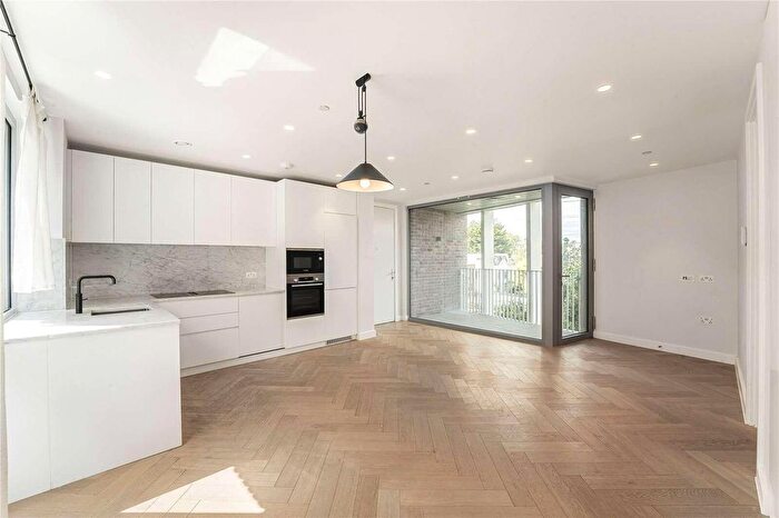 1 Bedroom Flat To Rent In Parkhaus, Mapple Path, E5