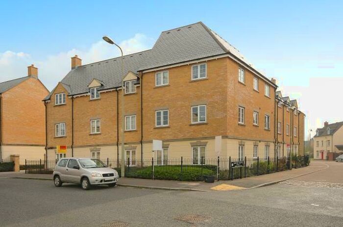 2 Bedroom Apartment To Rent In Harvest Grove, Harvest Grove, OX28