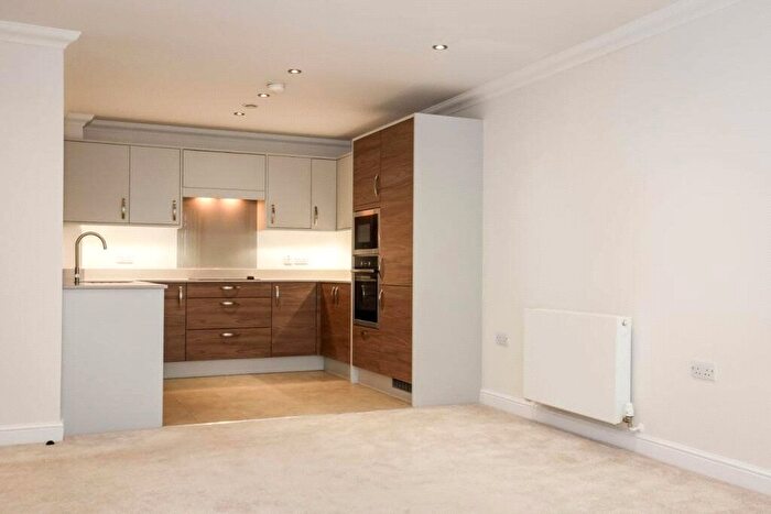 2 Bedroom Flat For Sale In Castle View (New Build), Windsor, SL4