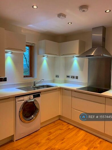 1 Bedroom Flat To Rent In Monmouth House, Monmouth, NP25