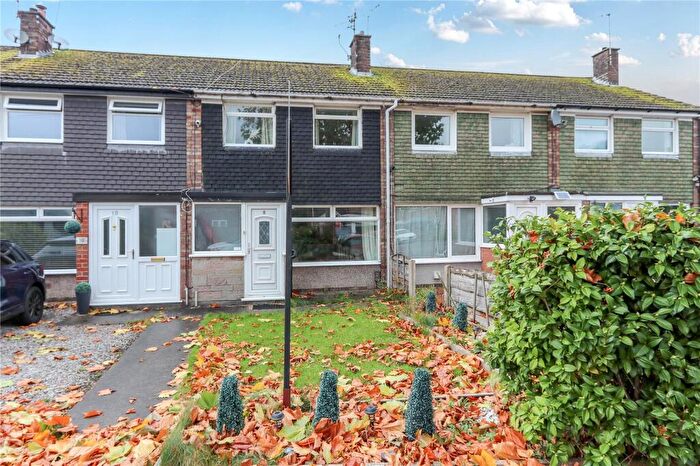 3 Bedroom Terraced House For Sale In Penrhyn Crescent, Hazel Grove, Stockport, Greater Manchester, SK7