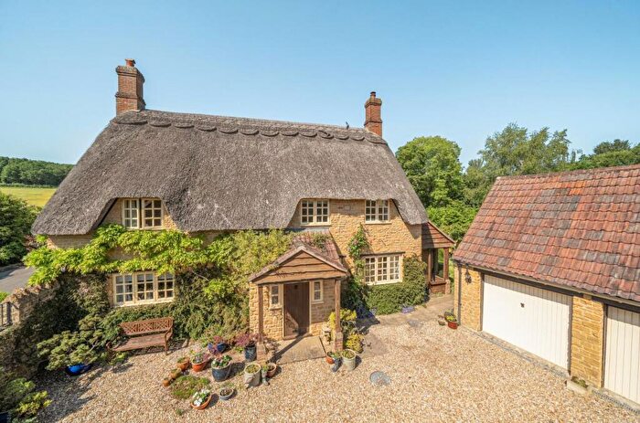 4 Bedroom Cottage For Sale In Plum Orchard, Nether Compton, Sherborne, DT9