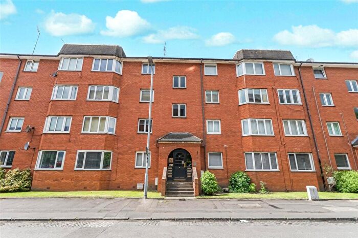 2 Bedroom Flat For Sale In Incholm Street, Whiteinch, Glasgow, G11