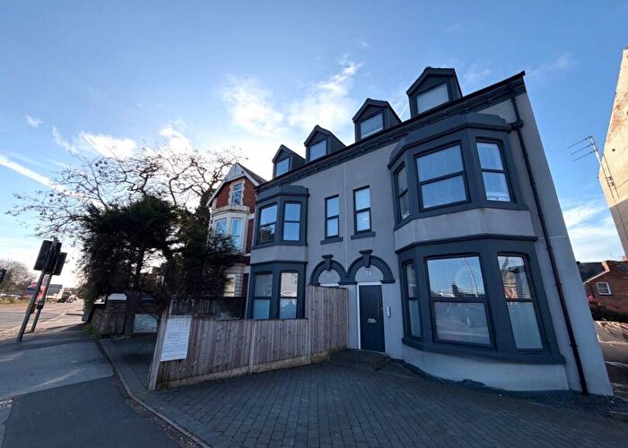 4 Bedroom Apartment To Rent In , Radcliffe Road, West Bridgford, Nottingham, NG2