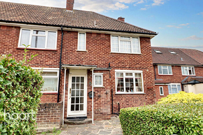 2 Bedroom Terraced House For Sale In Ben Tillet Close, Barking, IG11
