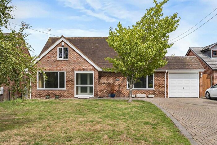 4 Bedroom House For Sale In Tompkins Lane, Marsh Gibbon, Bicester, OX27