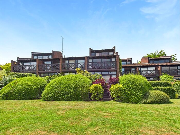 4 Bedroom Terraced House To Rent In Mallard Place, Twickenham, TW1