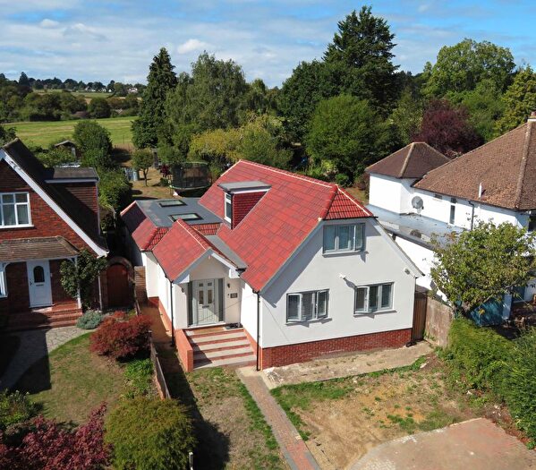 4 Bedroom Detached House For Sale In Grange Road, Cookham, SL6
