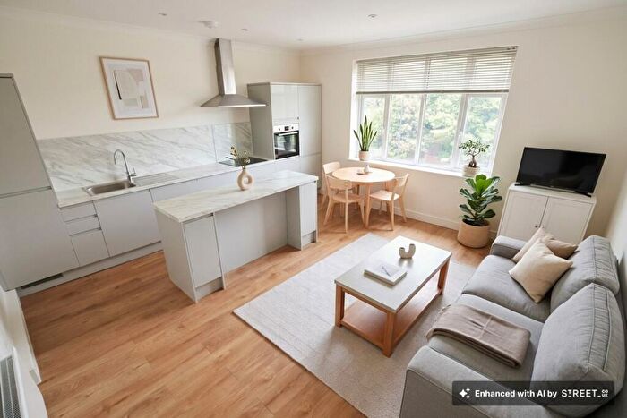2 Bedroom Apartment To Rent In Oakbank Road, Southampton, SO19