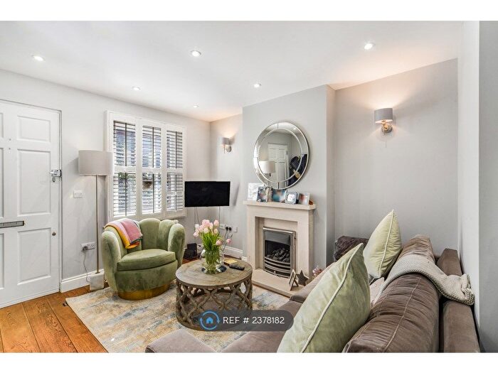 2 Bedroom Terraced House To Rent In Haven Lane, London, W5