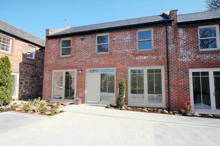 3 Bedroom Semi-Detached House To Rent In Smithy Mews, Woolton, Liverpool, L25