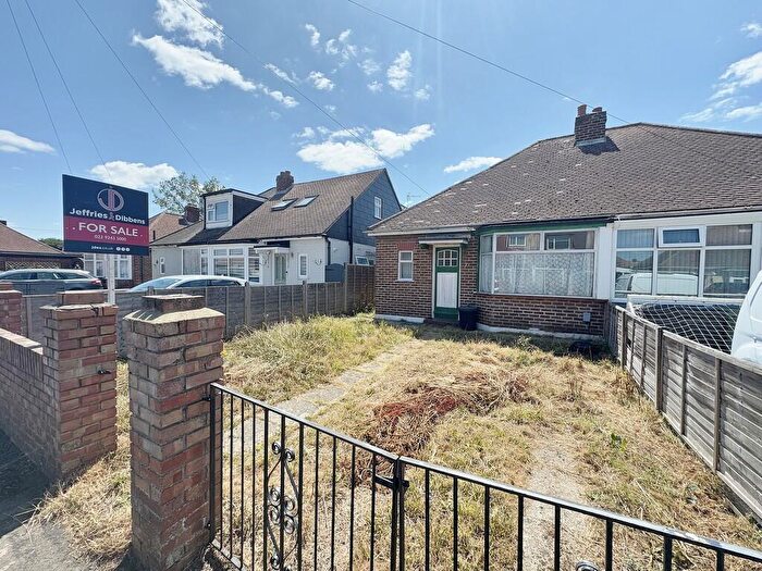 2 Bedroom Semi-Detached Bungalow For Sale In Cooper Grove, Portchester, PO16