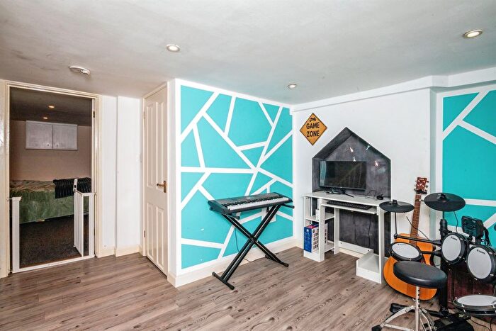 3 Bedroom Terraced House For Sale In Newtown Road, Hereford, HR4