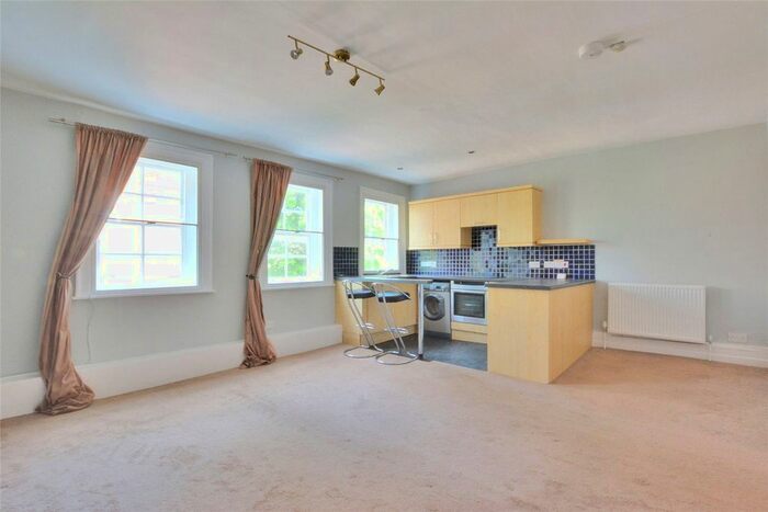 1 Bedroom Flat To Rent In King William Walk, Greenwich, London, SE10